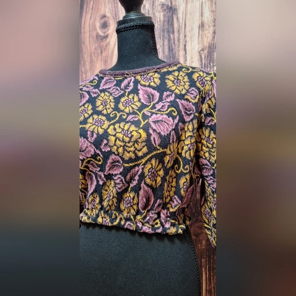 Free People Floral Cropped Womens Embroidered Top Size Xs!